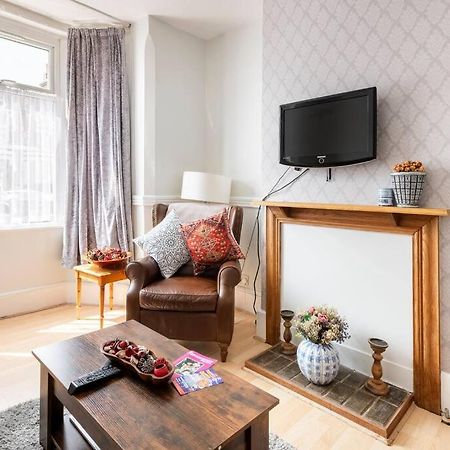 Travellers' Choice In Harwich-Essex Villa Eksteriør bilde