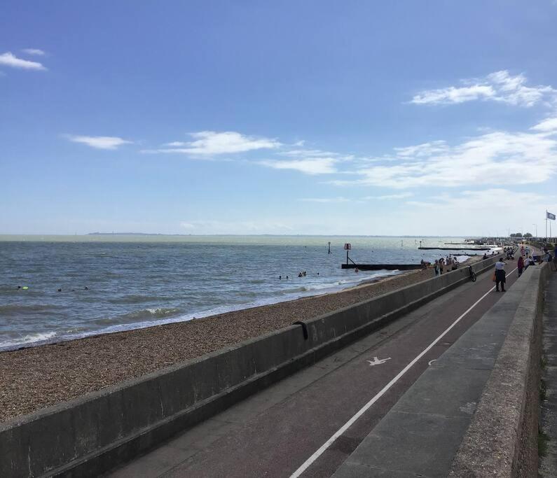 Travellers' Choice In Harwich-Essex Villa Eksteriør bilde