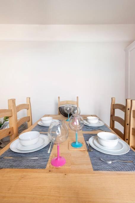 Travellers' Choice In Harwich-Essex Villa Eksteriør bilde