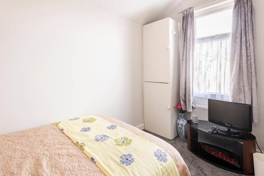 Travellers' Choice In Harwich-Essex Villa Eksteriør bilde