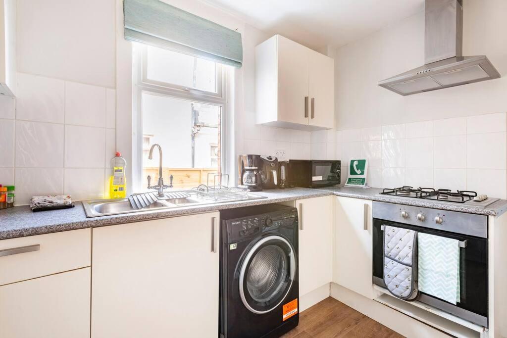 Travellers' Choice In Harwich-Essex Villa Eksteriør bilde