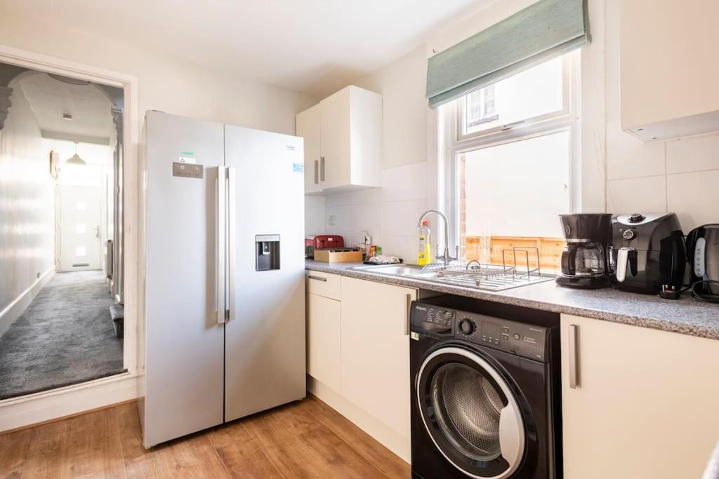 Travellers' Choice In Harwich-Essex Villa Eksteriør bilde
